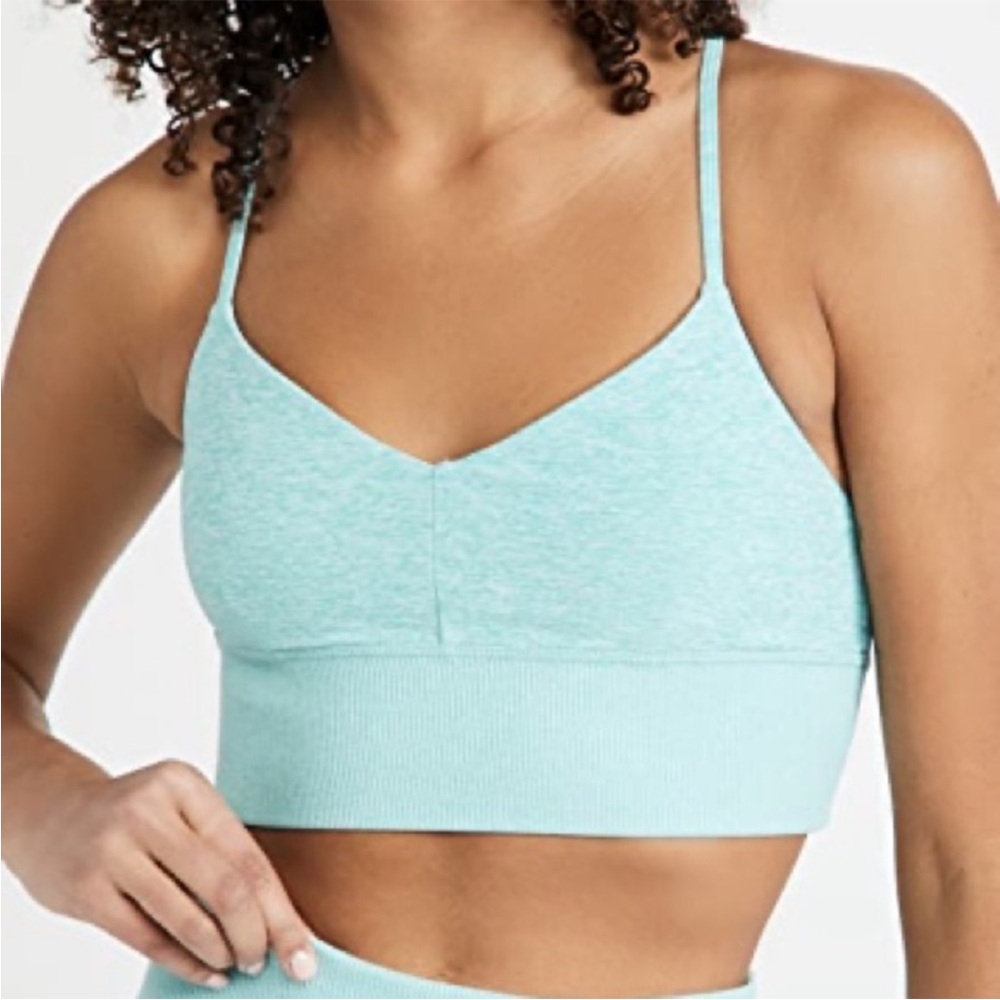Alo Soft Lavish Bra in Blue Quartz Heather